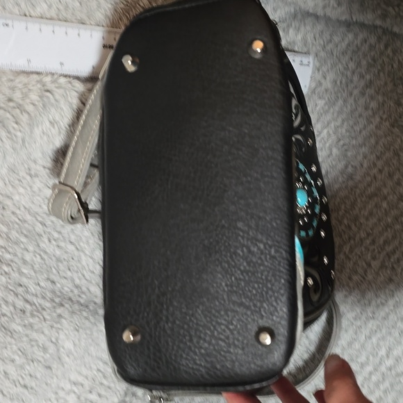 Backpack - Picture 6 of 6